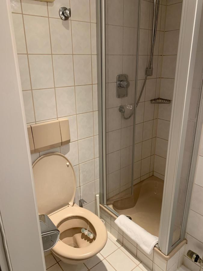 Gasthof Zum Baeren Asperg Exteriér fotografie
